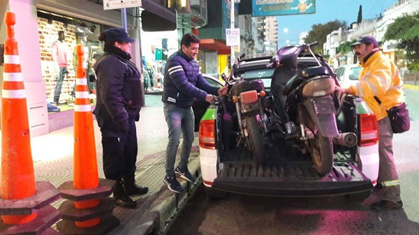 Controles preventivos en Bell Ville y secuestro de vehículos