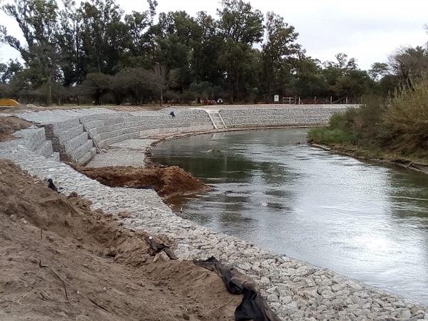 Avanza la obra de protección de barrancas en Bell Ville