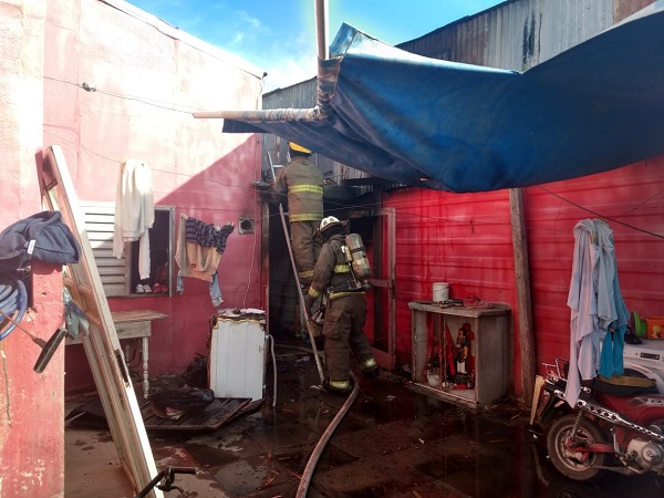 Incendio en el lavadero de una casa