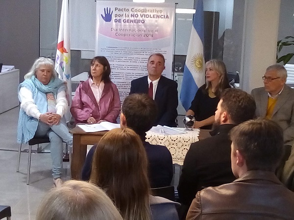 Sudecor firmó Pacto Cooperativo por la No Violencia de Género