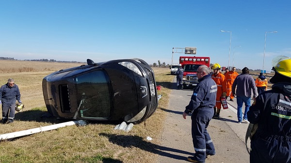 Accidente en la autopista Córdoba-Rosario en el ingreso a Bell Ville