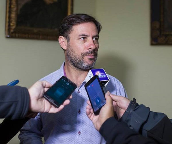 Spilman, anunció un homenaje el Centenario de la Reforma Universitaria.