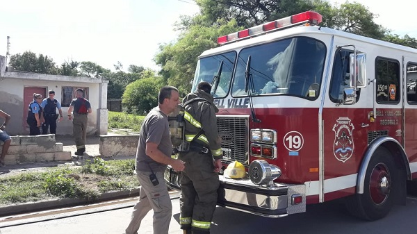 Incendio en un domicilio de calle constitución 442