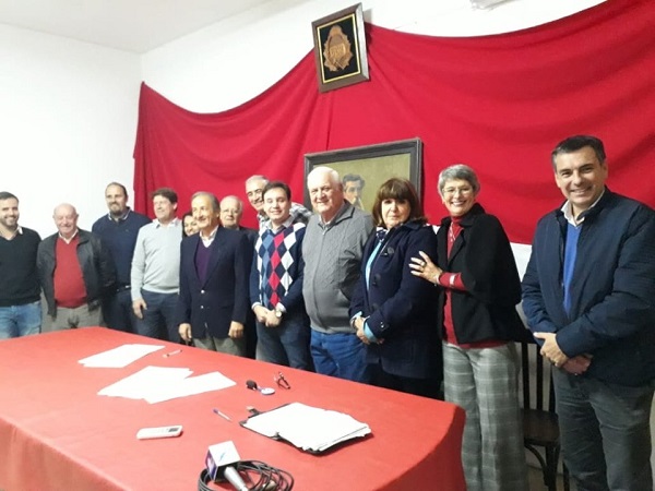 Apoyo a la candidatura del actual intendente de Bell Ville