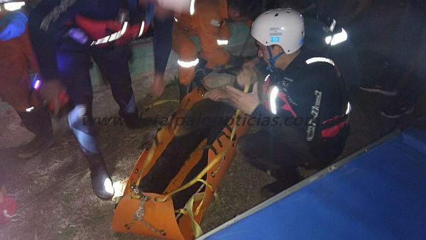 Un jóven de 15 años cayó al río luego de accidentarse en el puente Sarmiento de Bell Ville.