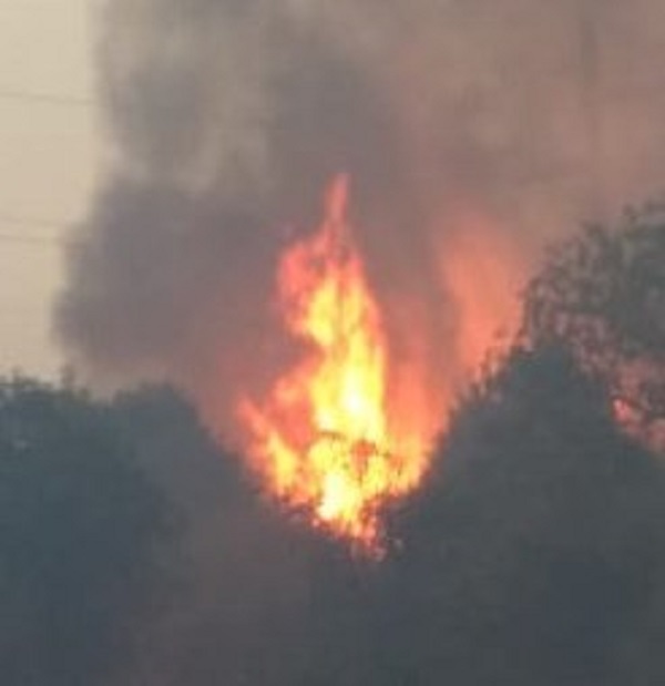 Incendio en Villa María, puso en riesgo un barrio de 400 viviendas. Riesgos extremos de incendios en toda la provincia.