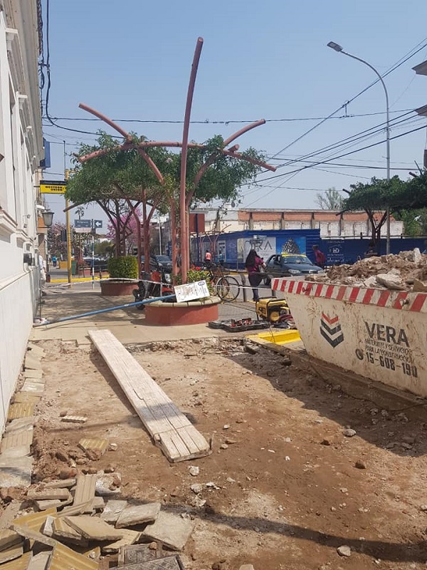Centro Comercial Abierto, comenzaron las obras.