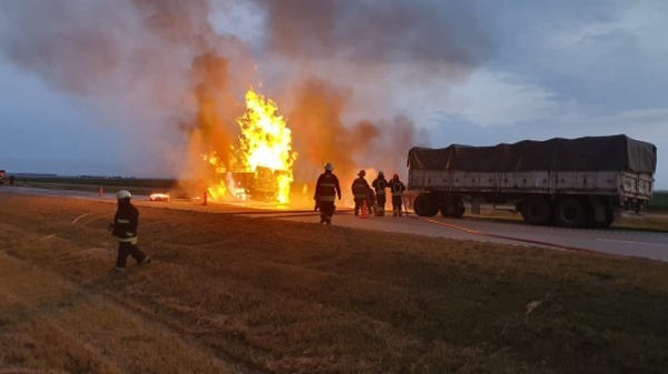 Incendio en la Autopista