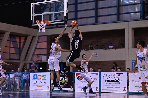 Ganó Bell de local en el Torneo Federal de Basquet