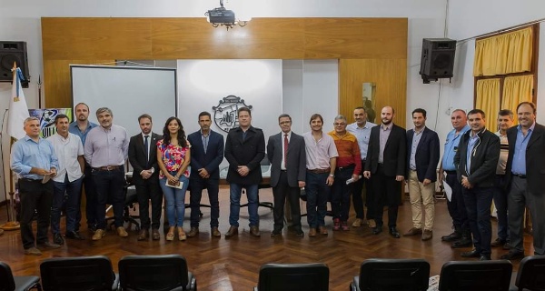 Reunión de Defensa Civil y Justicia por emergencia sanitaria.