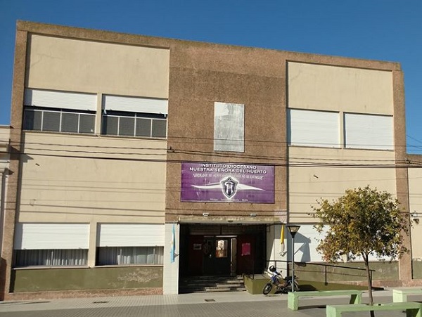 Suspenden las actividaes en el Instituto Nuestra Señora del Huerto de Bell Ville para el lunes. 300 afectados por gastroenteritis
