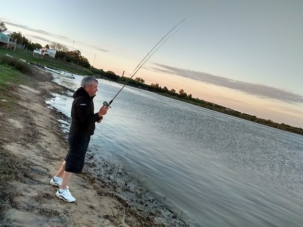 Cómo tramitar permisos oficiales para la pesca deportiva habilitada.