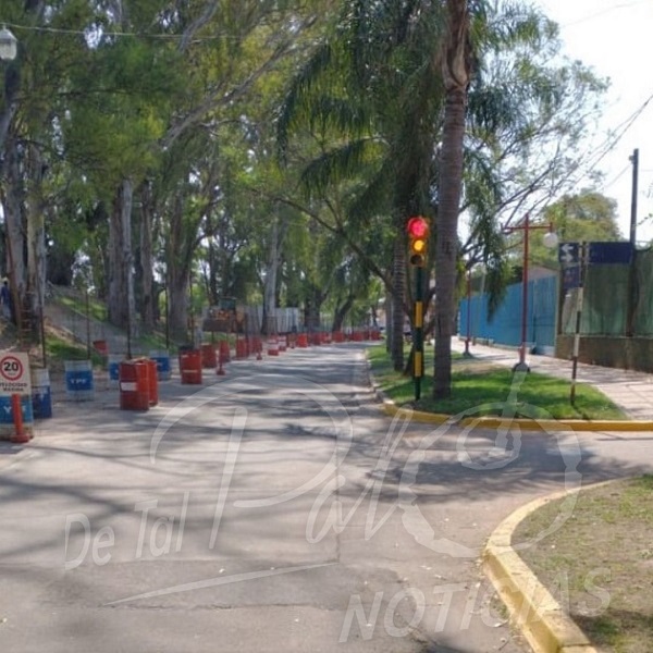 IMPORTANTE: desde el jueves tránsito  interrumpido en Av. Juan Roldán.