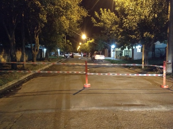 Bell Ville: Calle Gillermo Roldan al 1.100 tránsito interrumpido.