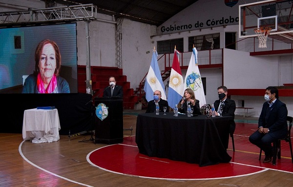 Bell Ville: 22 familias escrituraron sus viviendas