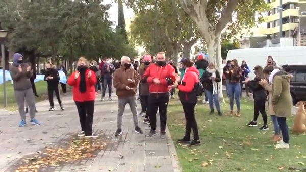 Bell Ville: comerciantes se movilizaron en contra de lo dispuesto por el municipio.