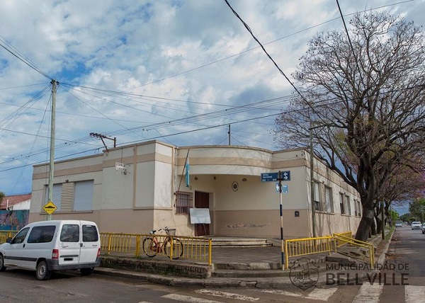 Bell Ville: Pronto comienzan las obras en la Escuela Dalmacio Vélez Sarsfield.