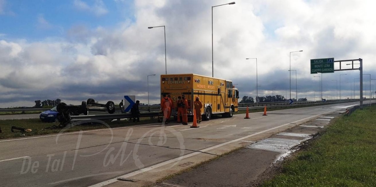 Monte Leña: accidente con una víctima fatal en la autopista Córdoba-Rosario