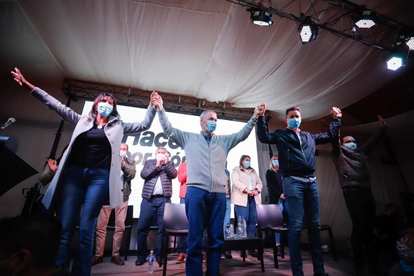 Bell Ville: Schiaretti y Natalia de la Sota encabezaron el acto de Hacemos por Córdoba.