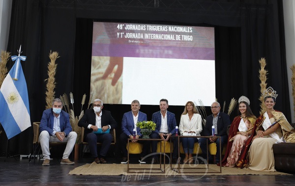 Leones: quedó oficialmente inaugurada la 66° Fiesta Nacional del Trigo.
