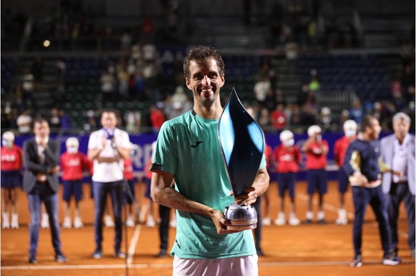 El español Albert Ramos-Viñolas, campeón del Córdoba Open 2022