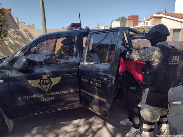 Bell Ville: denuncias anónimas lograron el cierre de dos puntos de venta de estupefacientes en Barrio Jardín.