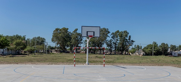 Bell Ville: Playón deportivo en marcha.
