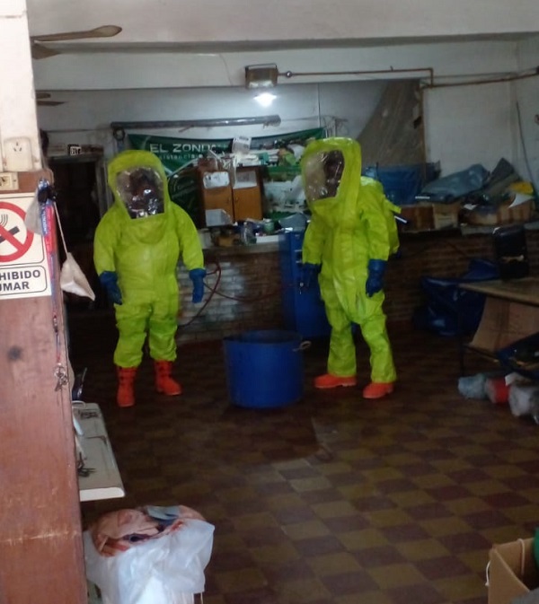 Bell Ville: Bomberos convocados por  derrame de ácido nítrico.