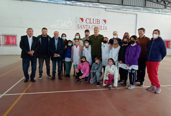 La Provincia entregó aportes del programa Construyendo Clubes en el Departamento Unión.