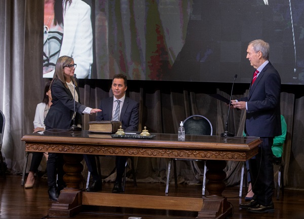 Gabriela Barbás asumió como ministra de Salud.