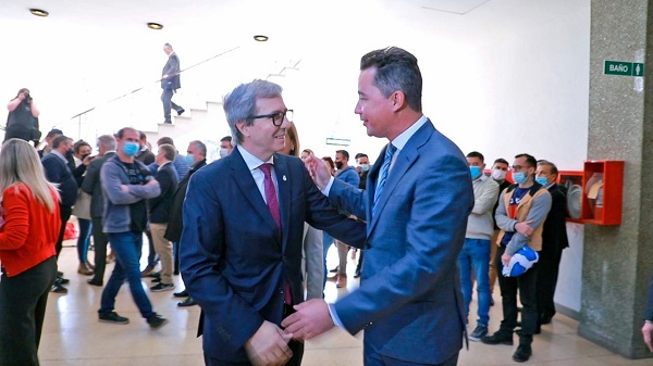Calvo participó de la asunción del flamante rector de la Universidad Nacional de Córdoba, Jhon Boretto.
