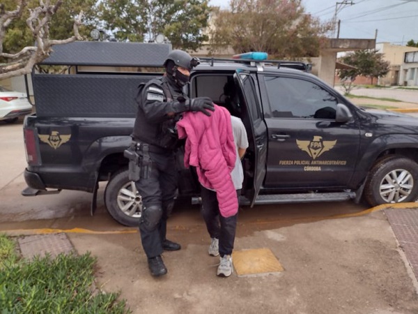 Bell Ville: cierre de un kiosco de cocaína. Un detenido