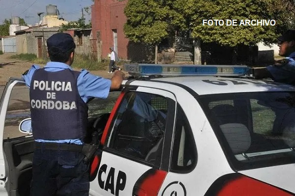 Bell Ville: una mujer detenida por robo de dinero en la vía pública.