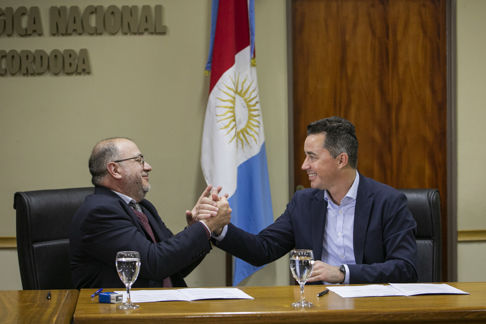 Capacitaciones y cooperación académica, uno de los ejes del vínculo entre Legislatura y ciudadanía.