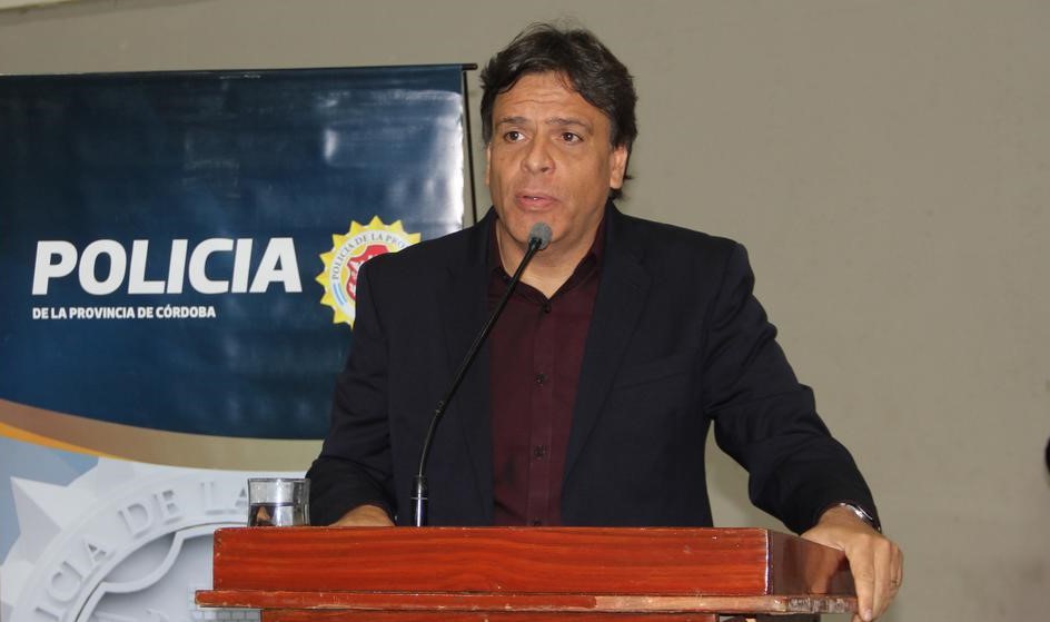 Elevan a juicio la causa por el supuesto abuso sexual de Alfonso Mosquera.