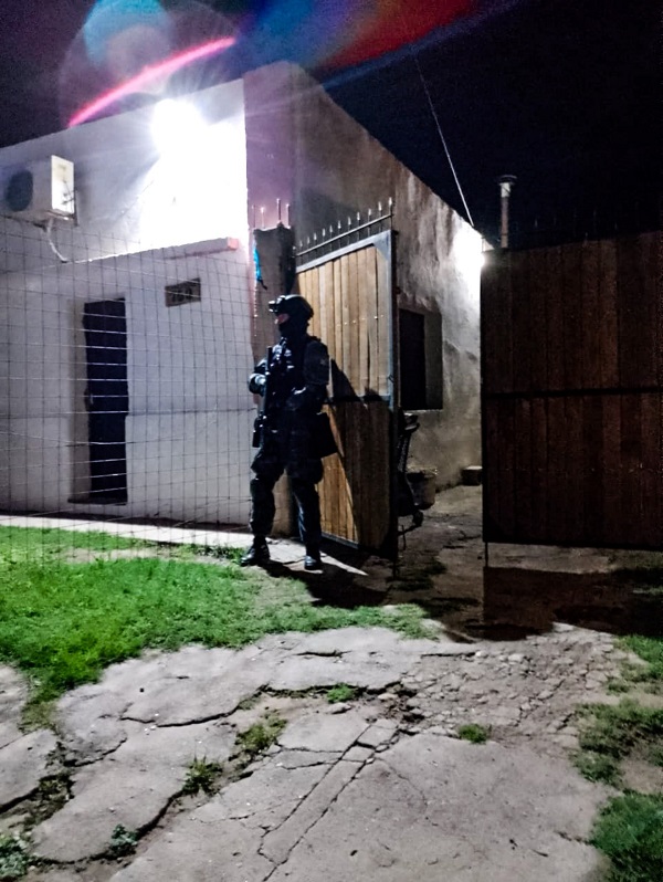 Bell Ville: la FPA detuvo a una pareja por vender cocaína.