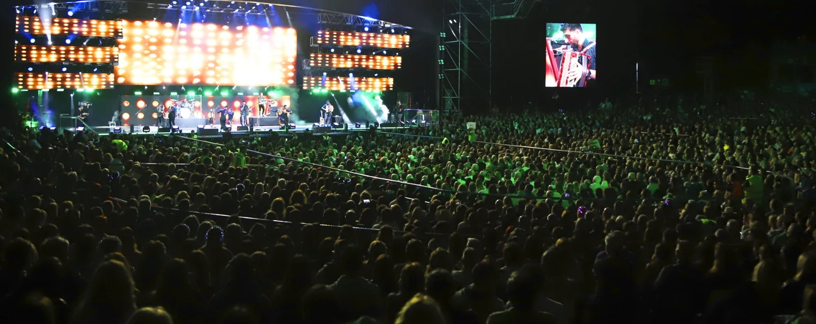 La Delio, Abel Pintos, Luck Ra y más artistas en el Festival de Peñas 2025.