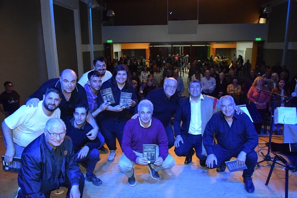 Coqui Sosa rindió un emotivo homenaje a Mercedes Sosa en Morrison.