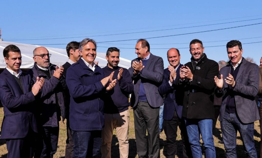 Idiazábal: Llaryora inauguró el Parque Industrial y anunció una inversión histórica de 20 mil millones en energía eléctrica