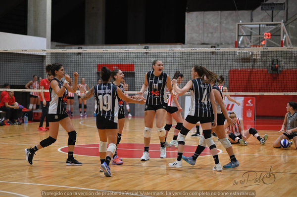 Gran victoria de Bell Vóley en La Plata
