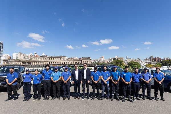 La Provincia entregó móviles y equipamiento a 21 Guardias Locales del interior.