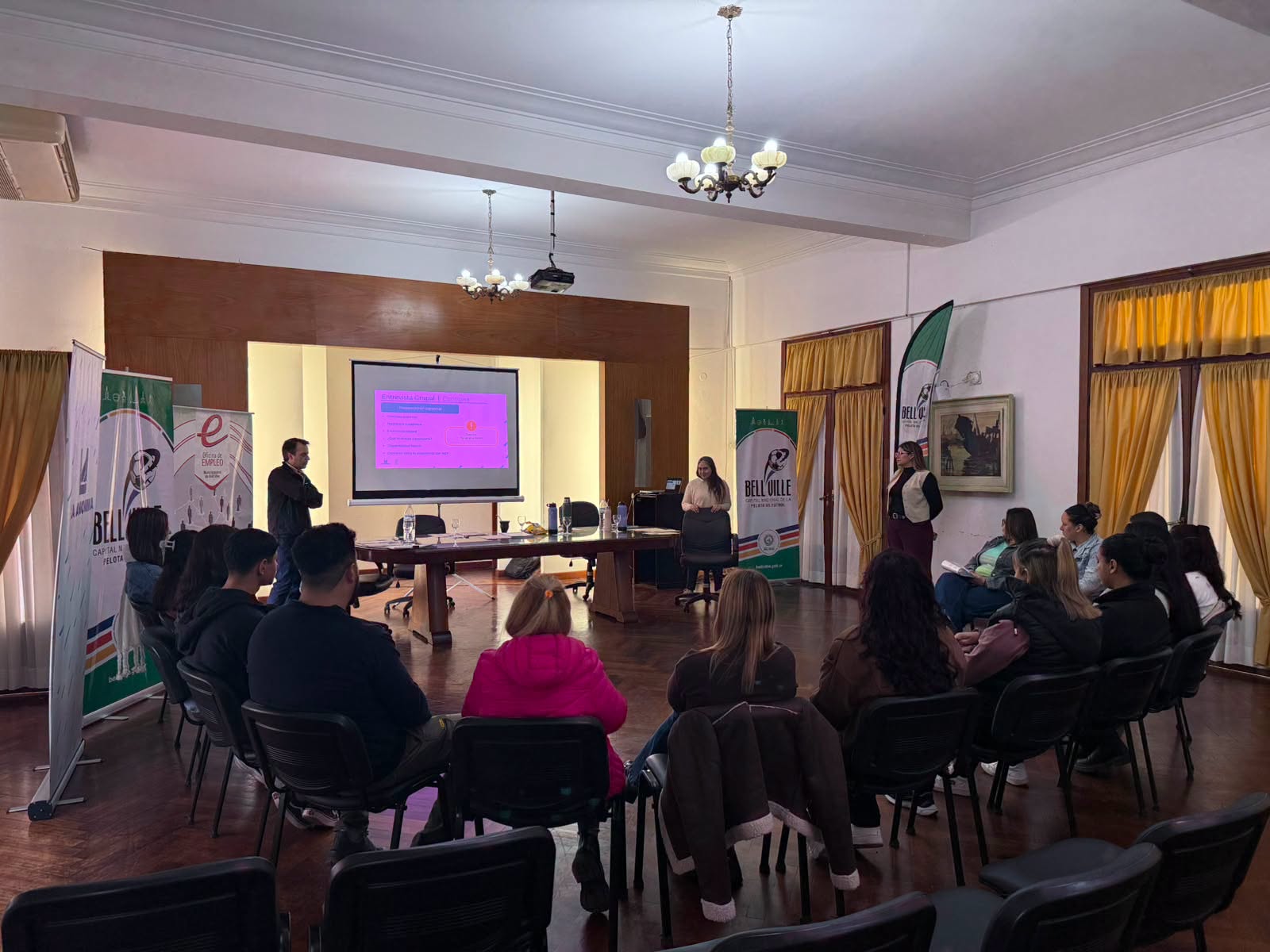 La búsqueda de empleo movilizó a más de 570 personas en Bell Ville