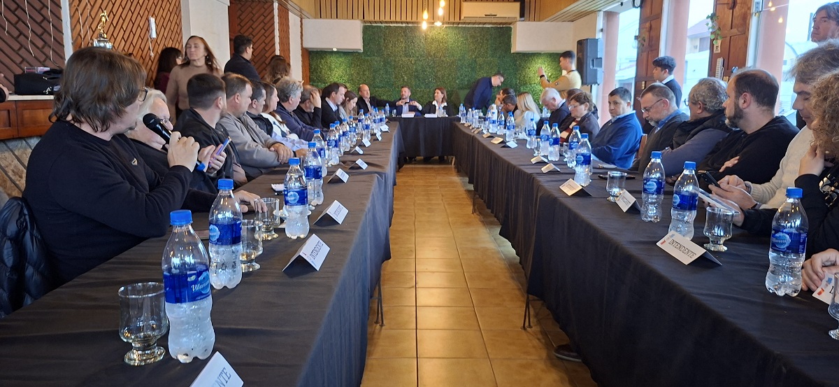 Intendentes de Unión y Marcos Juárez analizaron junto a funcionarios provinciales una agenda de obras y desarrollo